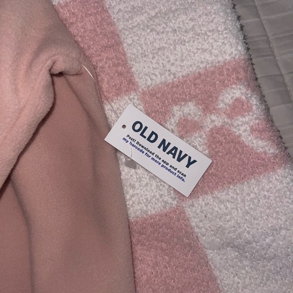 Old Navy Microfleece Henley Lounge Sweatshirt - Picture 4 of 8